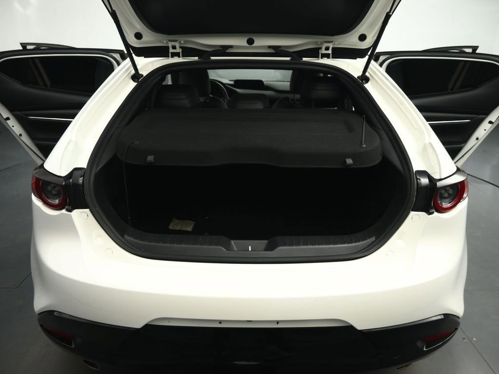 Used 2019 MAZDA MAZDA3 Hatchback w/ Preferred Package image 65