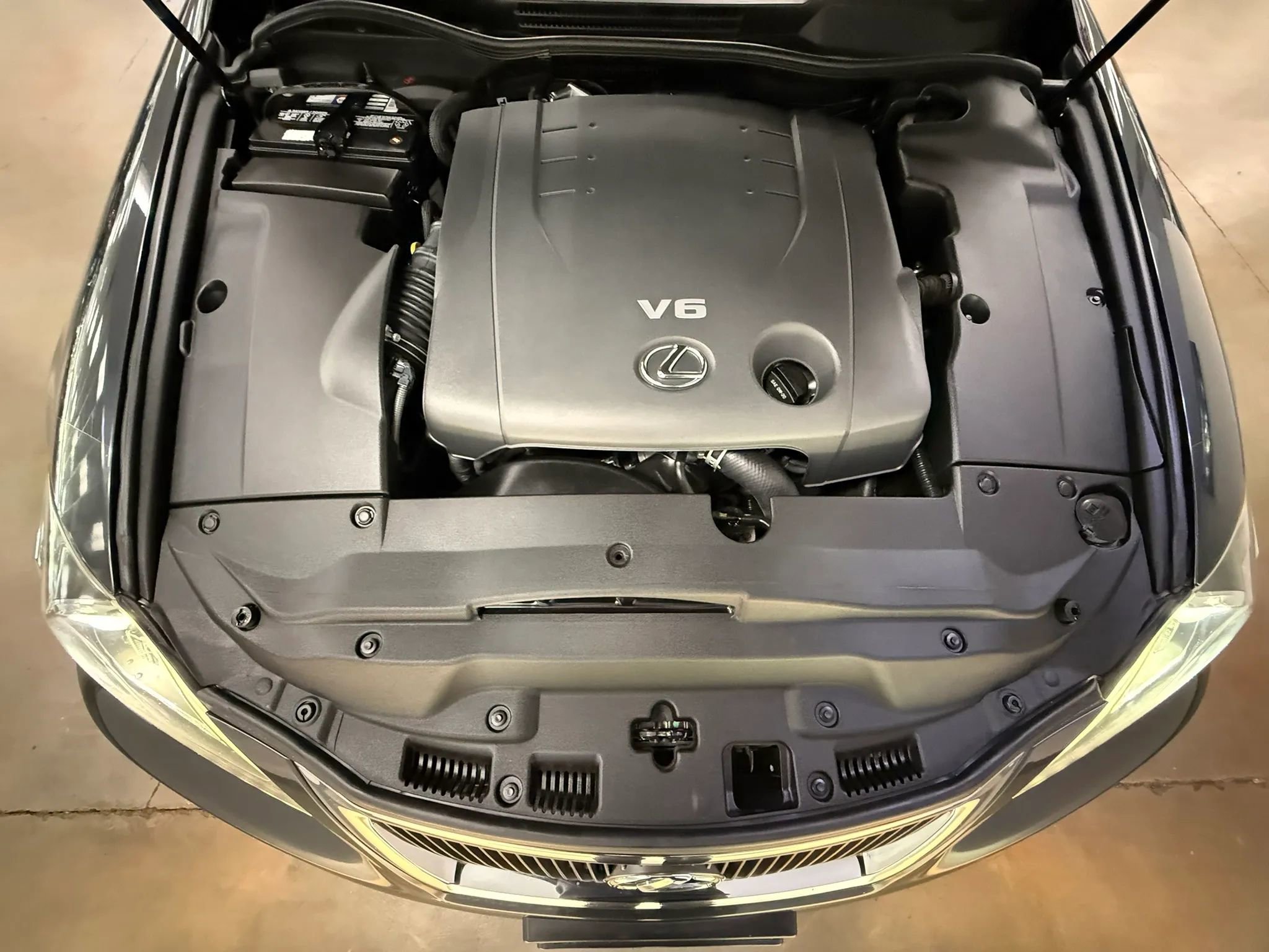Used 2011 Lexus IS 250C w/ Luxury Pkg RWD image 43