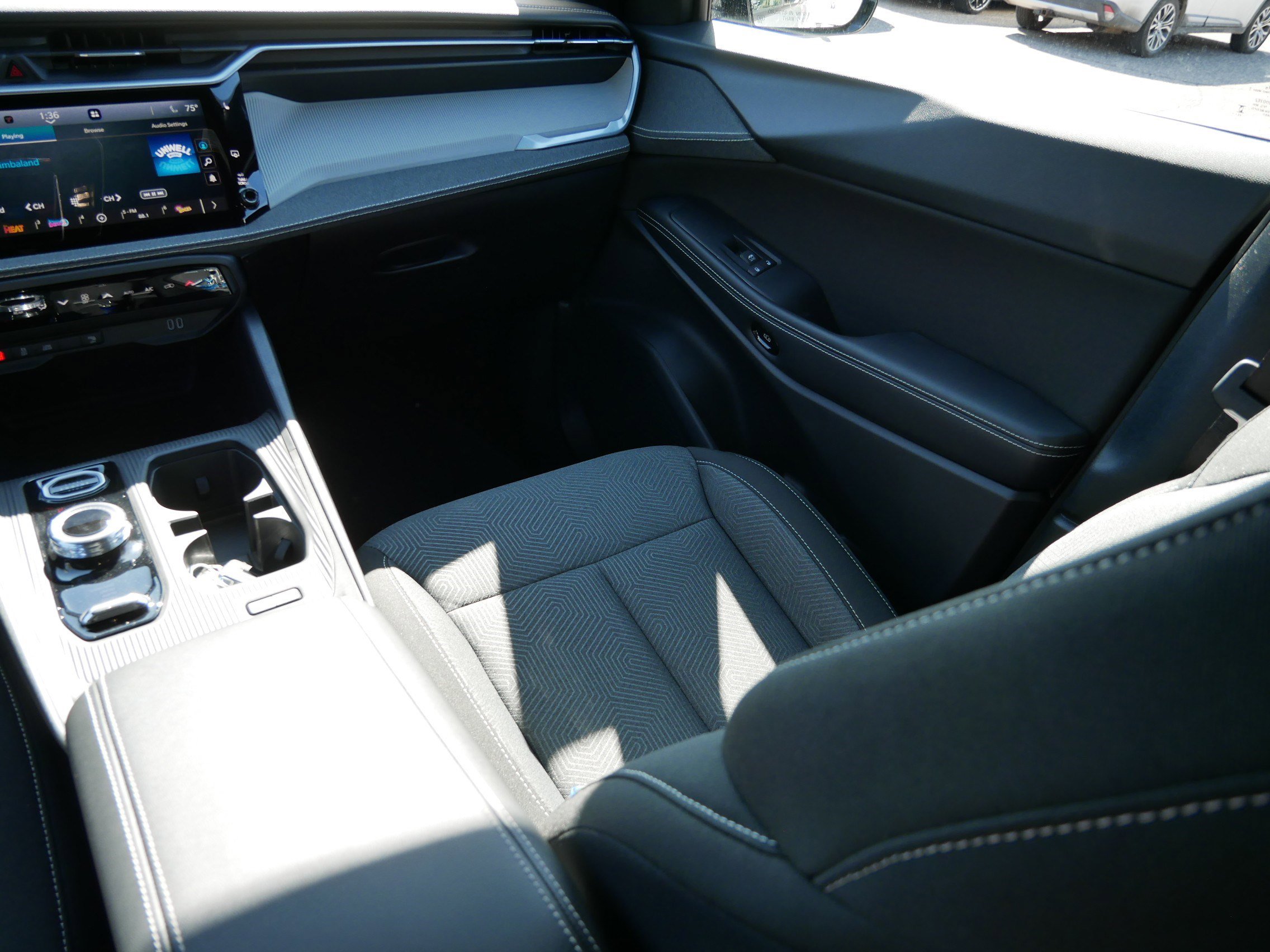 New 2026 Jeep Cherokee Laredo image 11