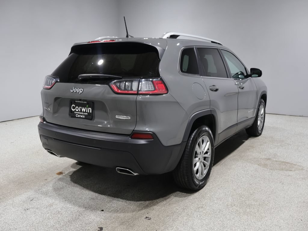 Used 2021 Jeep Cherokee Latitude Lux w/ Comfort/Convenience Group AWD/4WD image 2