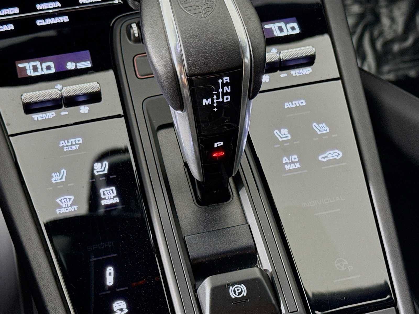 Certified 2023 Porsche Cayenne Turbo GT AWD/4WD image 21