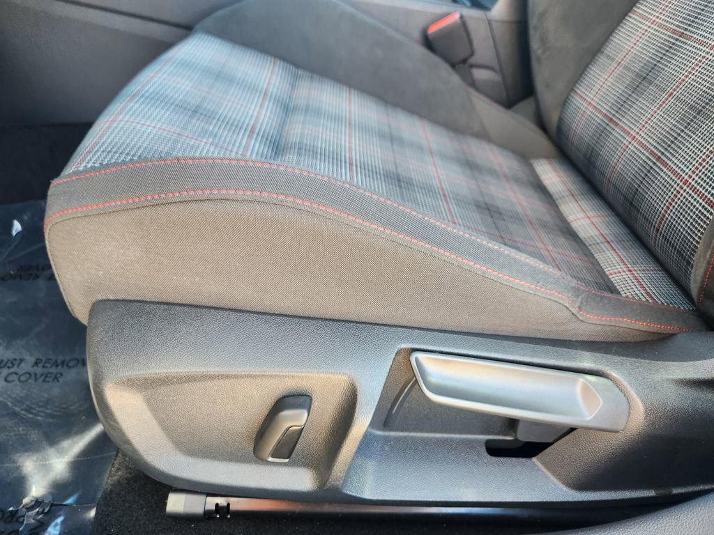 Used 2024 Volkswagen GTI S image 15