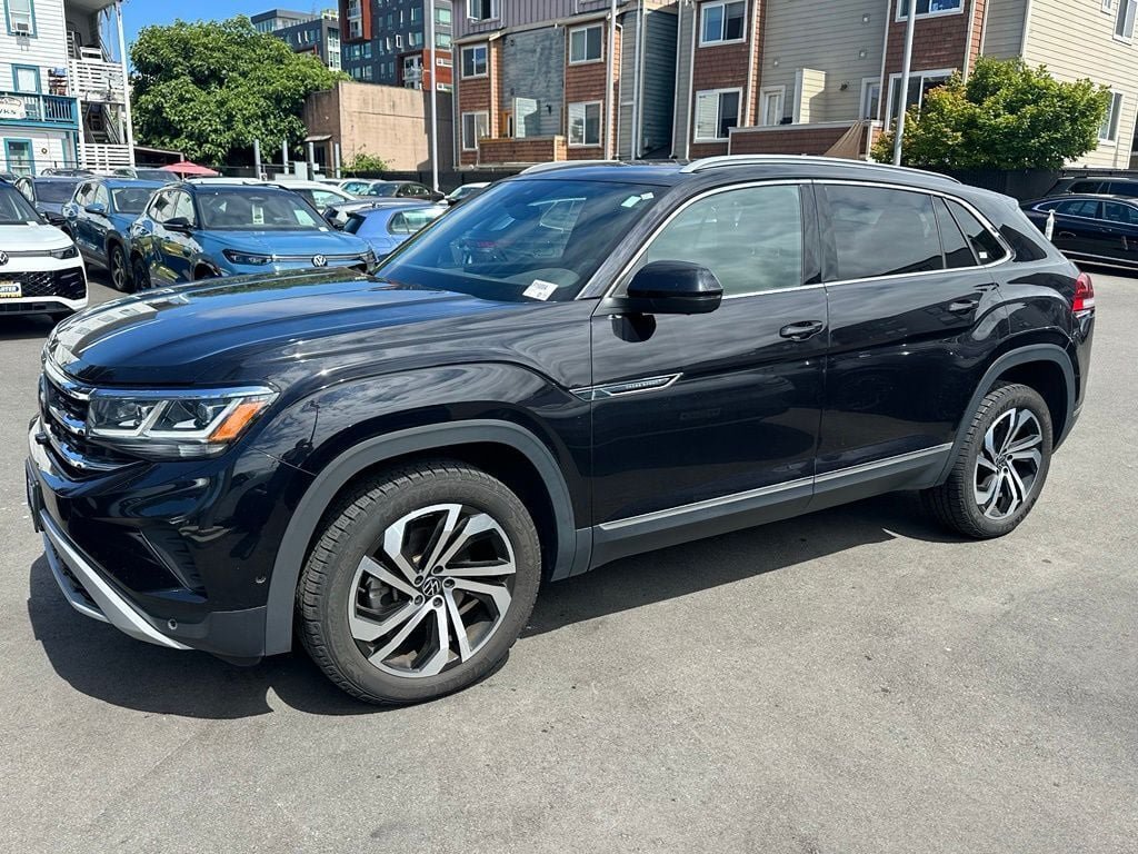 Used 2020 Volkswagen Atlas Cross Sport SEL Premium AWD/4WD image 3