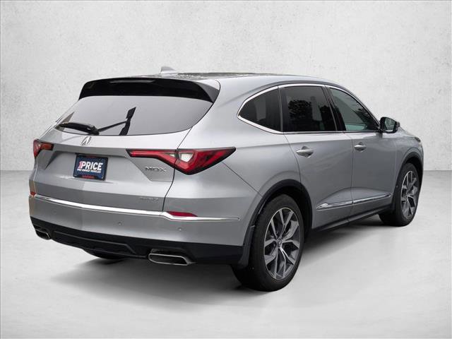 Used 2023 Acura MDX SH-AWD w/ Technology Package image 5