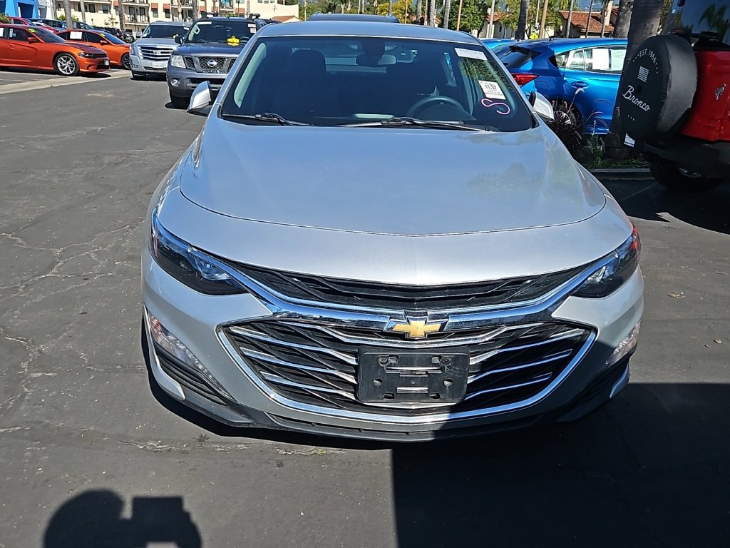 Used 2019 Chevrolet Malibu LT image 2