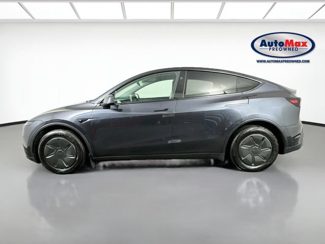 Used 2026 Tesla Model Y AWD image 8