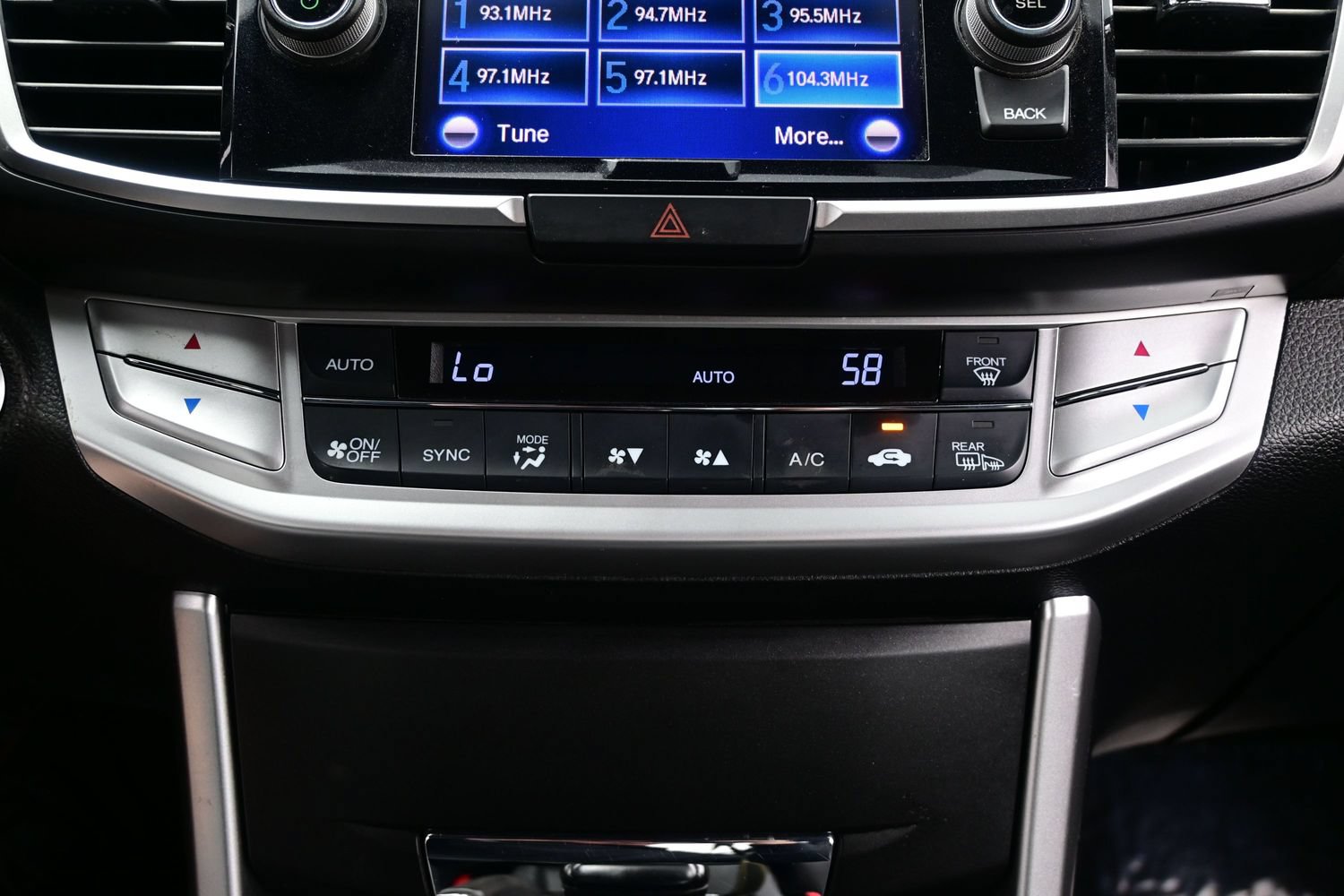 Used 2014 Honda Accord EX-L image 21