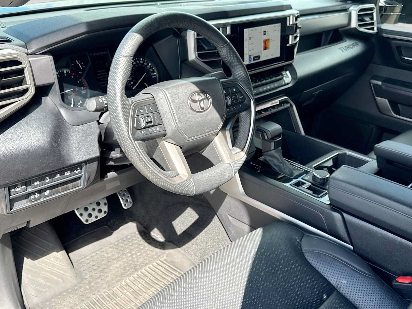 Used 2025 Toyota Tundra SR5 w/ TRD Off-Road Premium Package AWD/4WD video 2