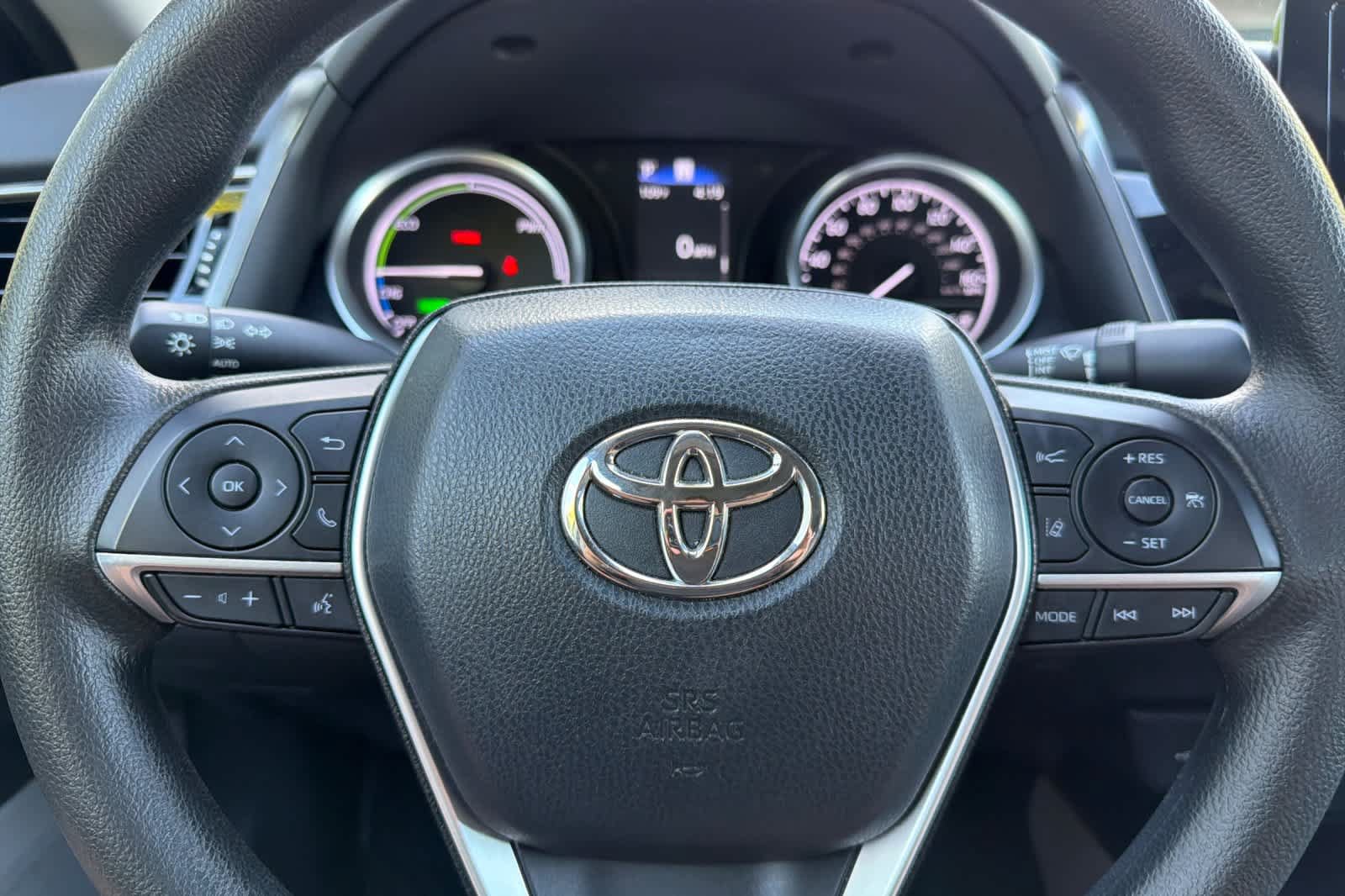 Used 2021 Toyota Camry LE FWD image 23