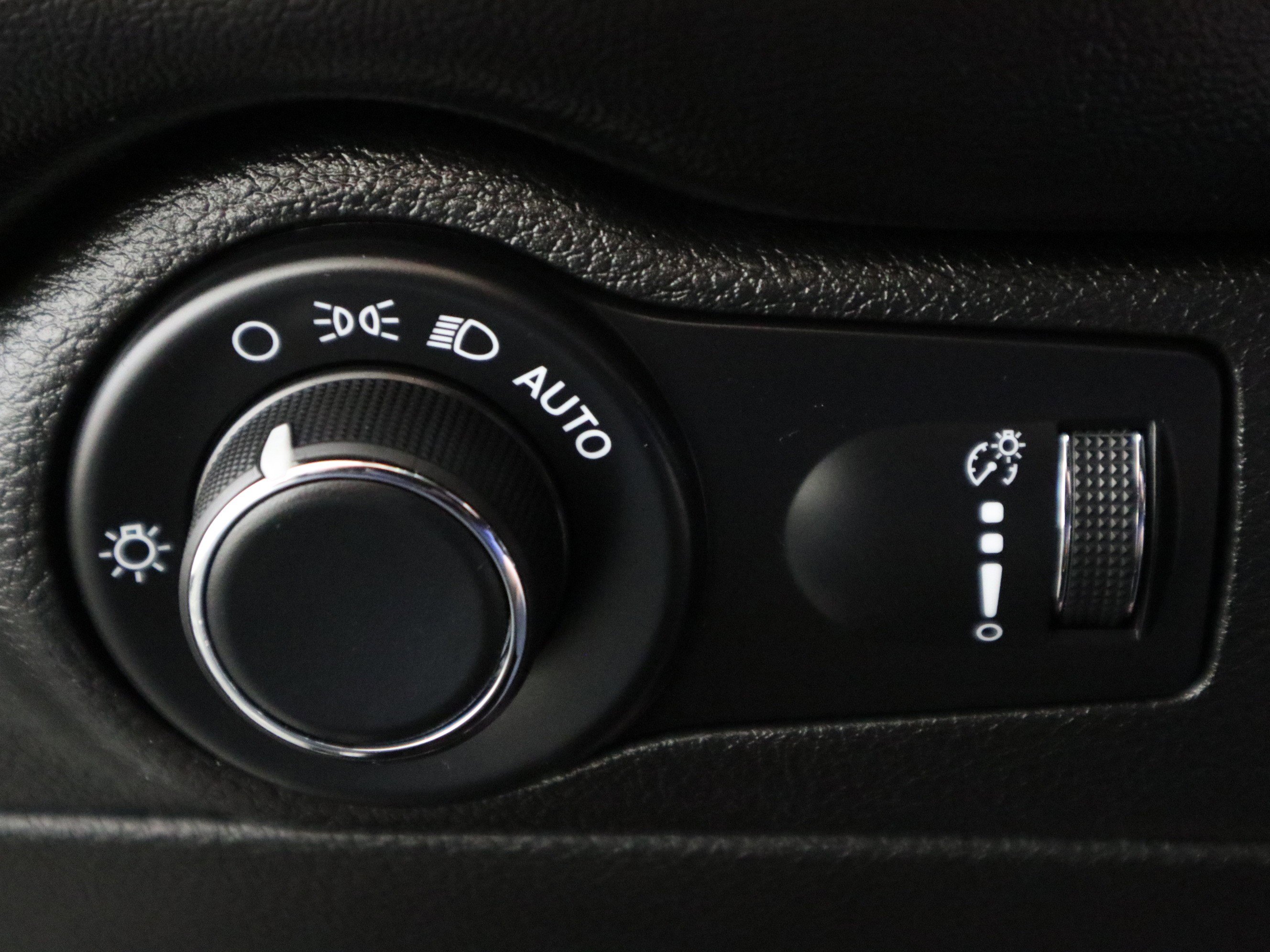 Used 2024 Dodge Durango R/T image 34