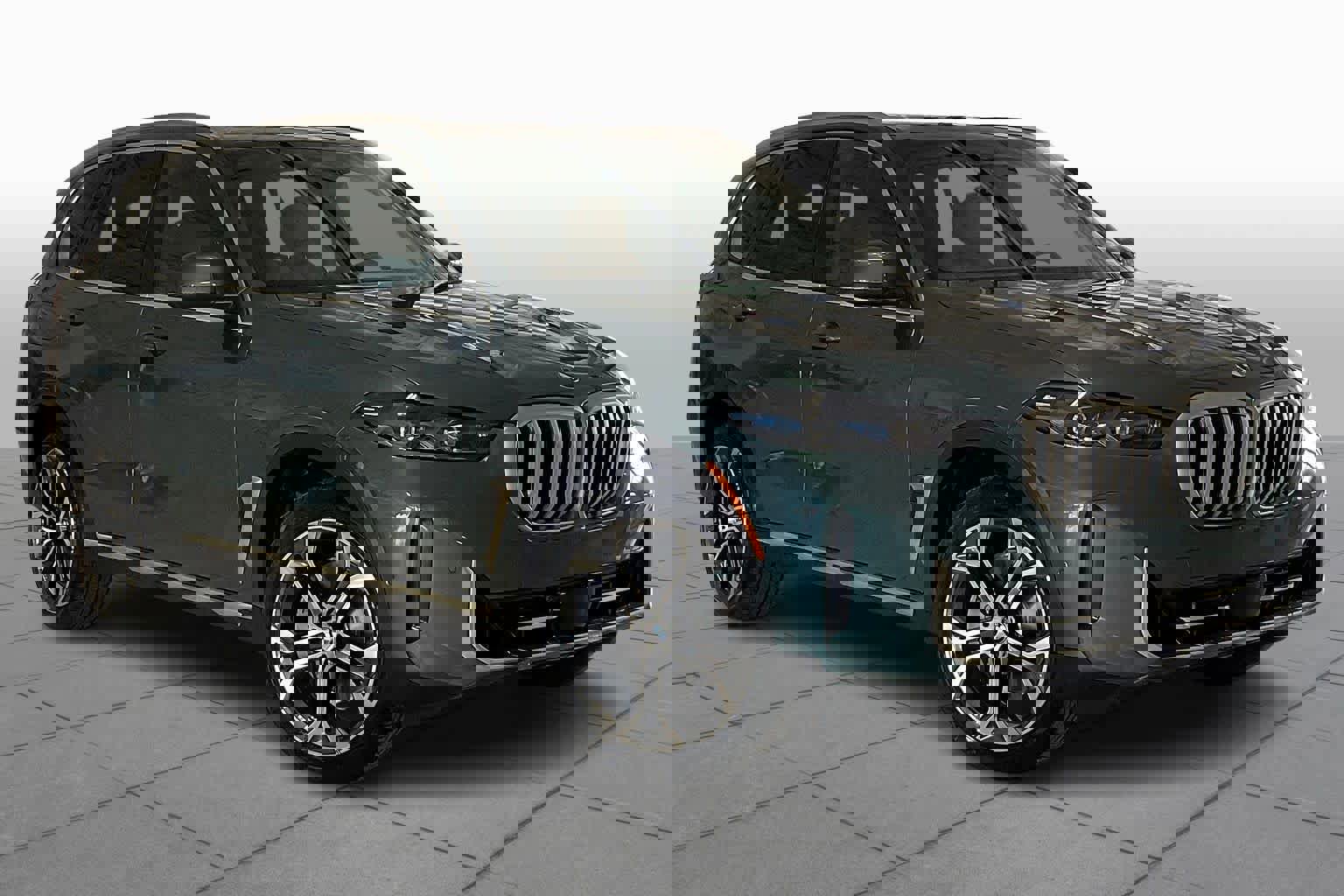 New 2026 BMW X5 sDrive40i w/ Premium Package image 2