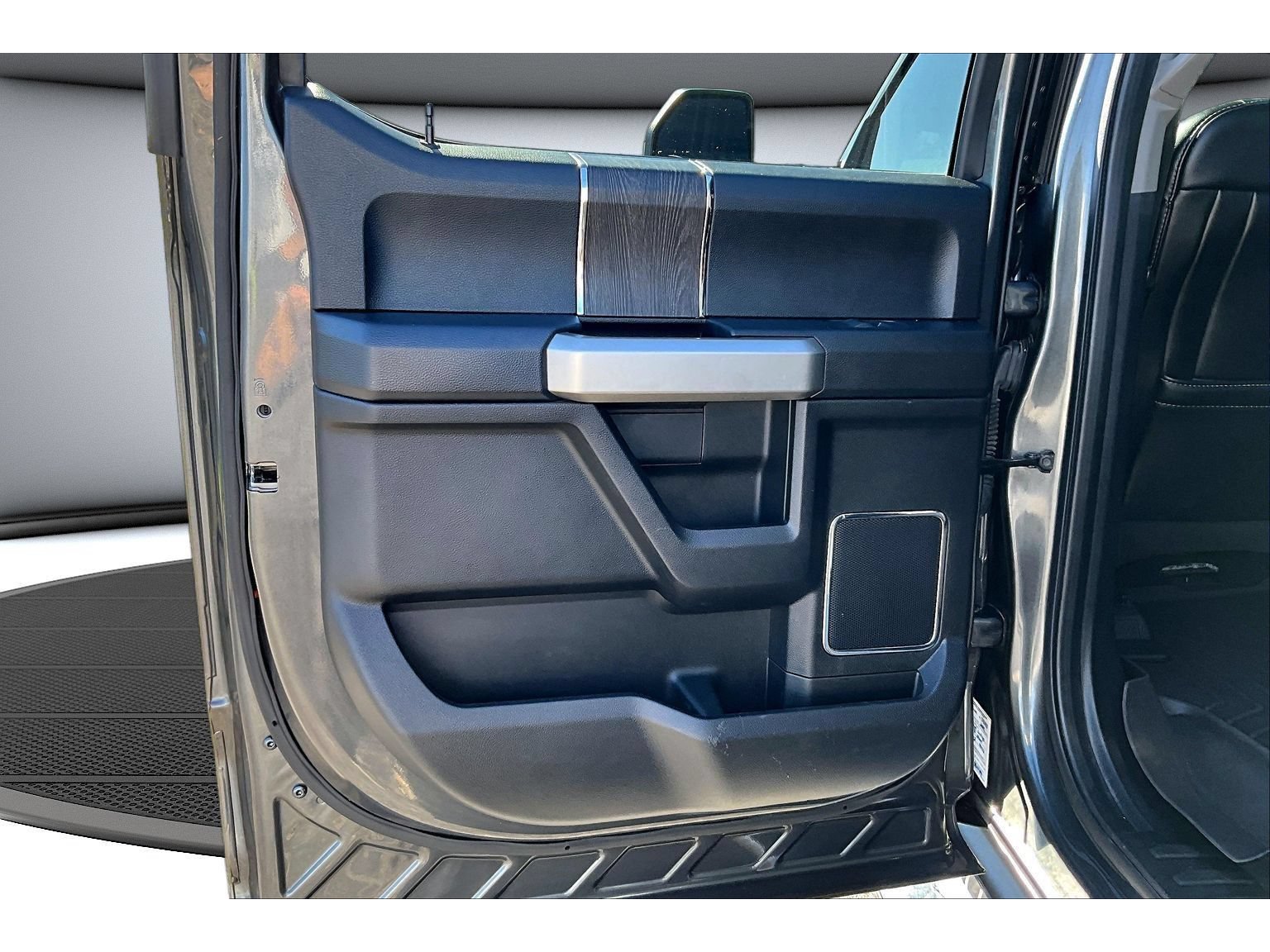 Used 2020 Ford F250 Lariat AWD/4WD image 36