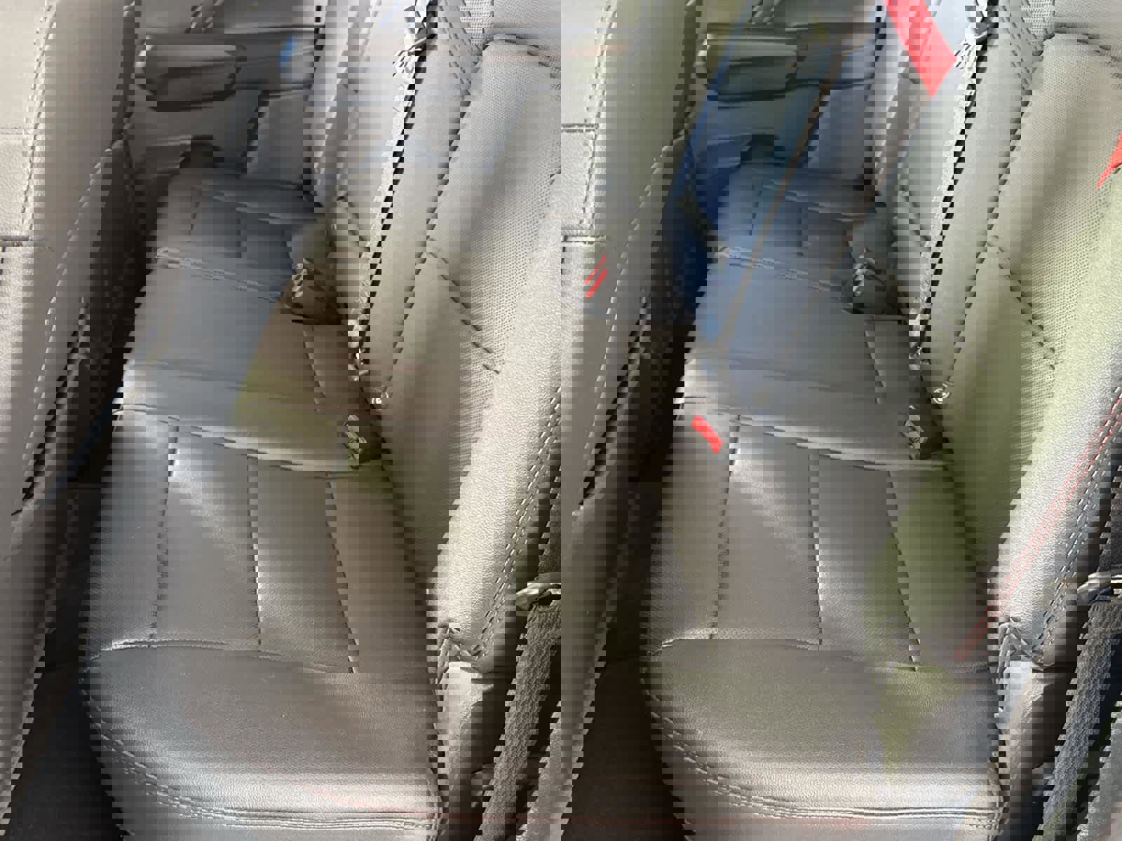 Used 2023 Chevrolet Colorado Z71 w/ Z71 Convenience Package 2 image 14