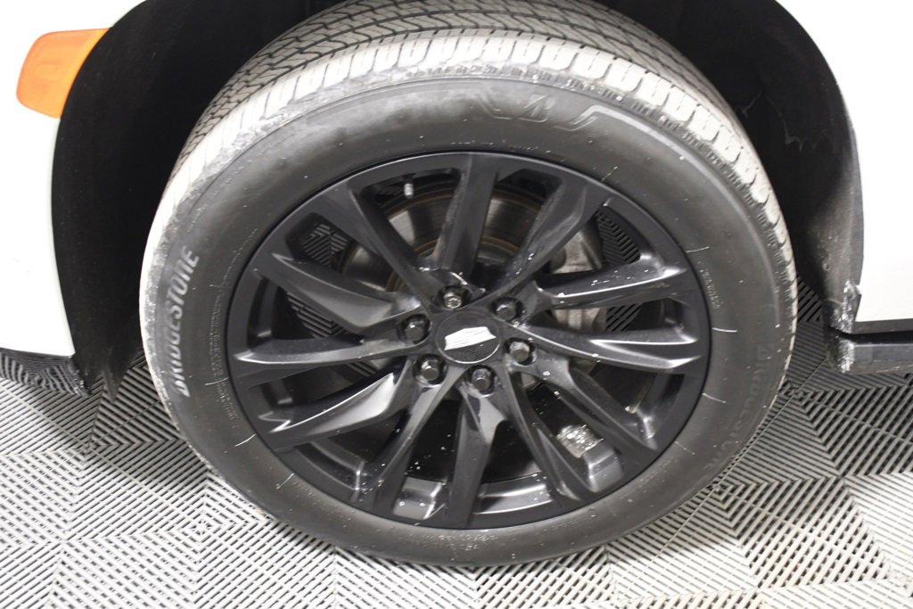 Used 2023 Cadillac Escalade Sport w/ LPO, ONYX Package image 11