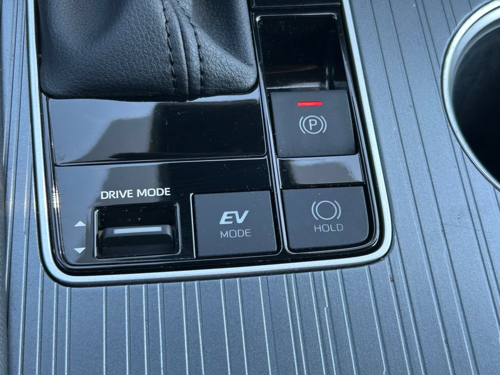 Certified 2024 Toyota Sienna XSE w/ XSE Premium Package AWD/4WD image 35
