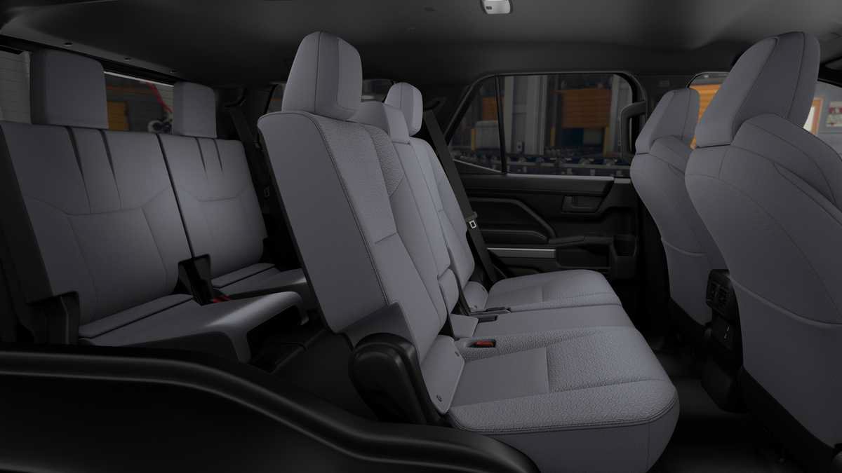 New 2026 Toyota 4Runner SR5 AWD/4WD image 21