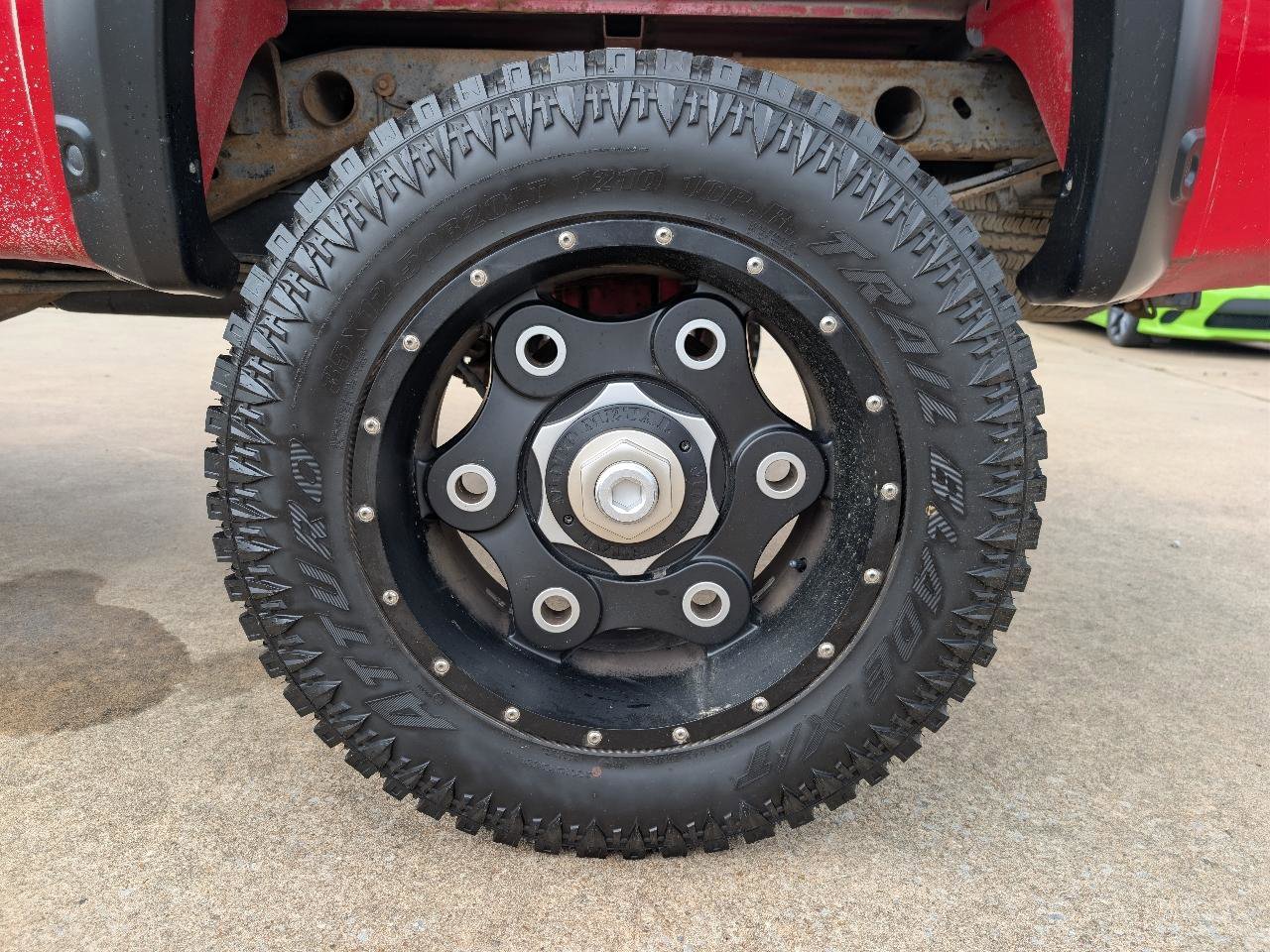 Used 2007 GMC Sierra 1500 SLE w/ Z71 Off-Road Package AWD/4WD image 9