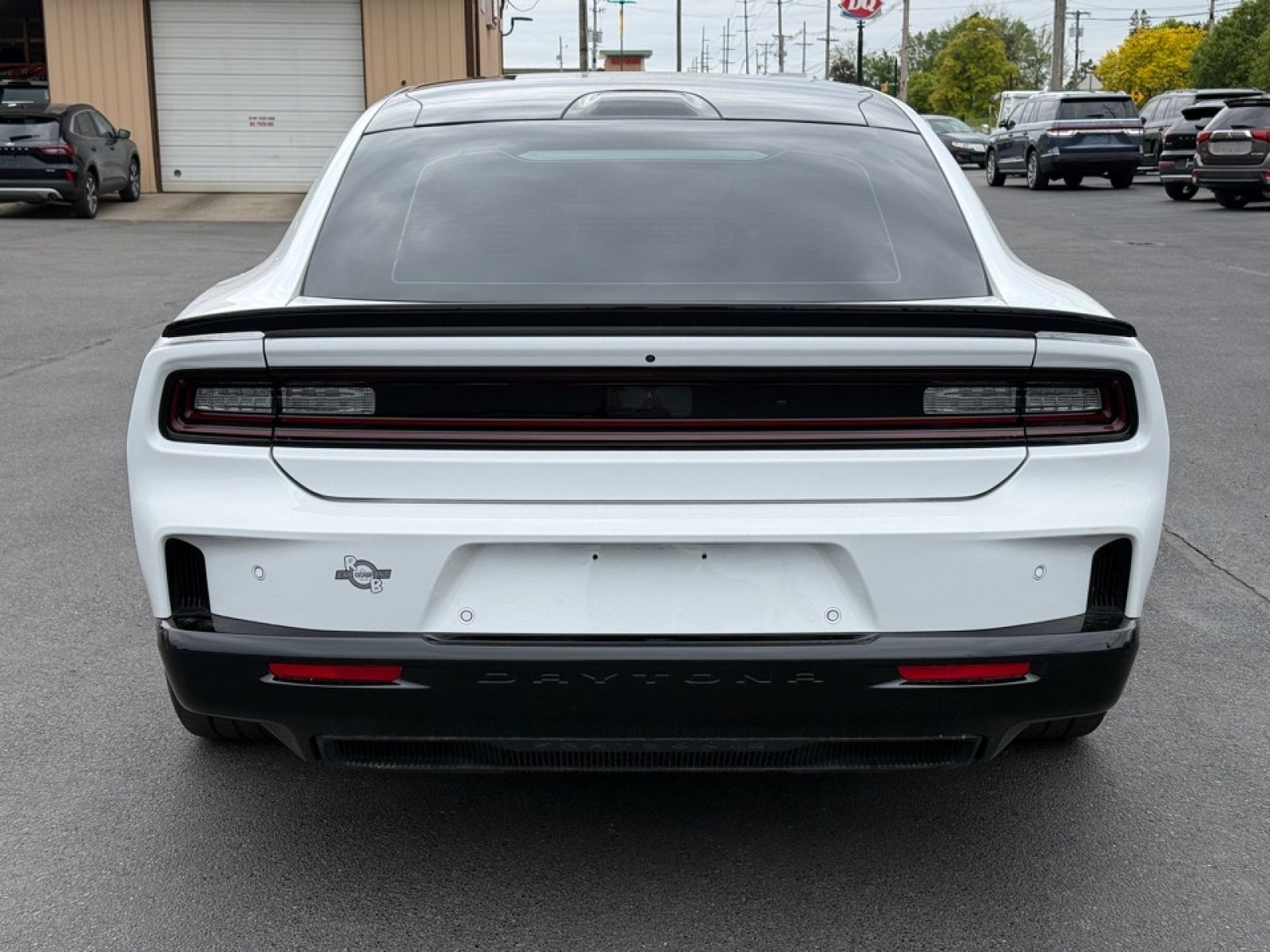 Used 2025 Dodge Charger Daytona Scat Pack w/ Track Pack AWD/4WD image 7