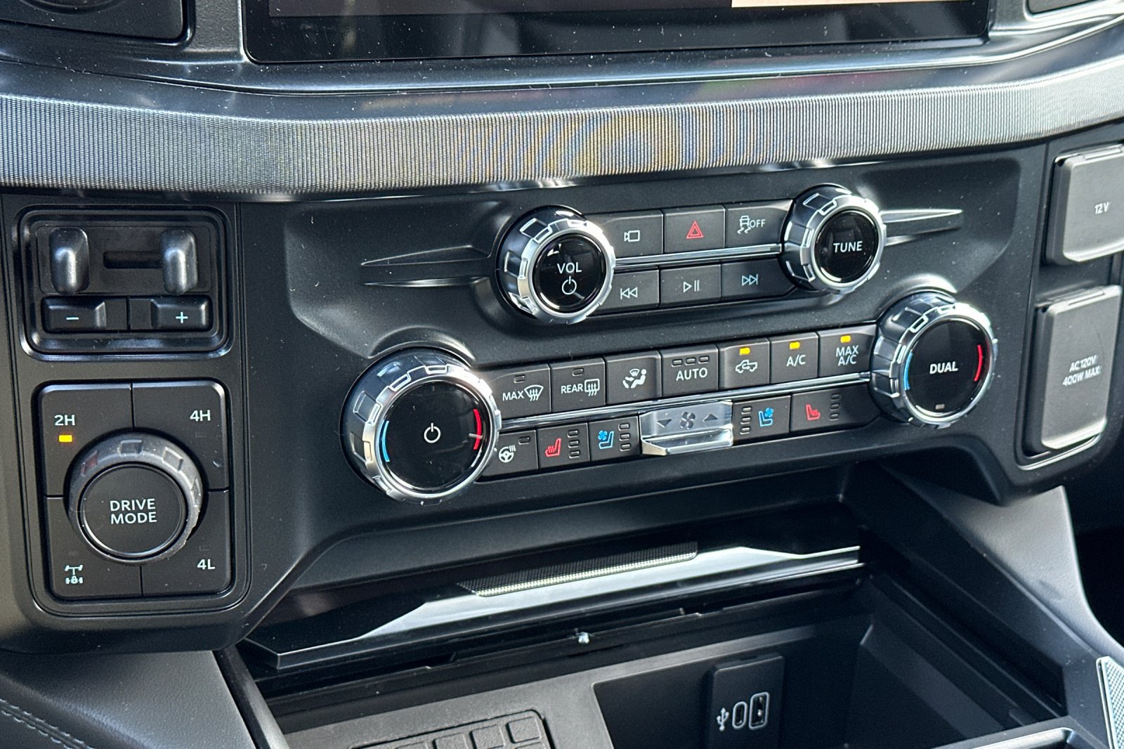 New 2026 Ford F250 Platinum AWD/4WD image 20