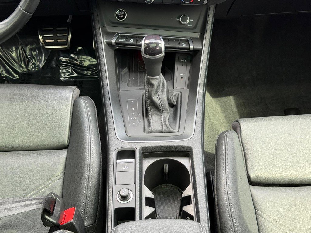 Used 2023 Audi Q3 2.0T Premium Plus w/ Premium Plus Package image 14