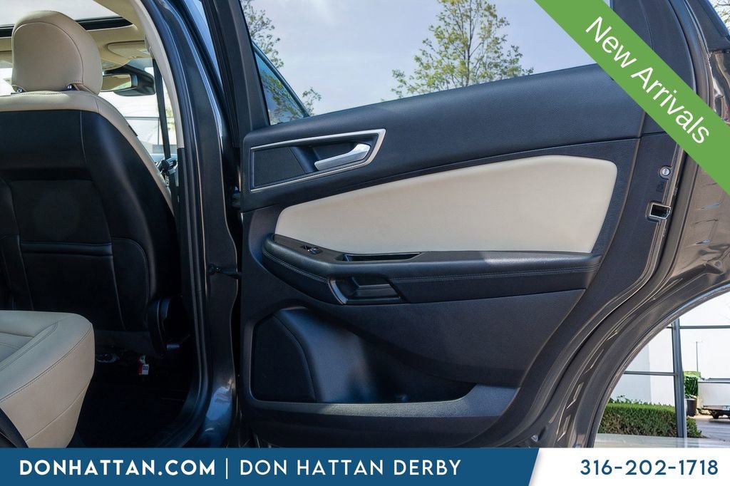 Used 2019 Ford Edge SEL w/ Equipment Group 201A image 24
