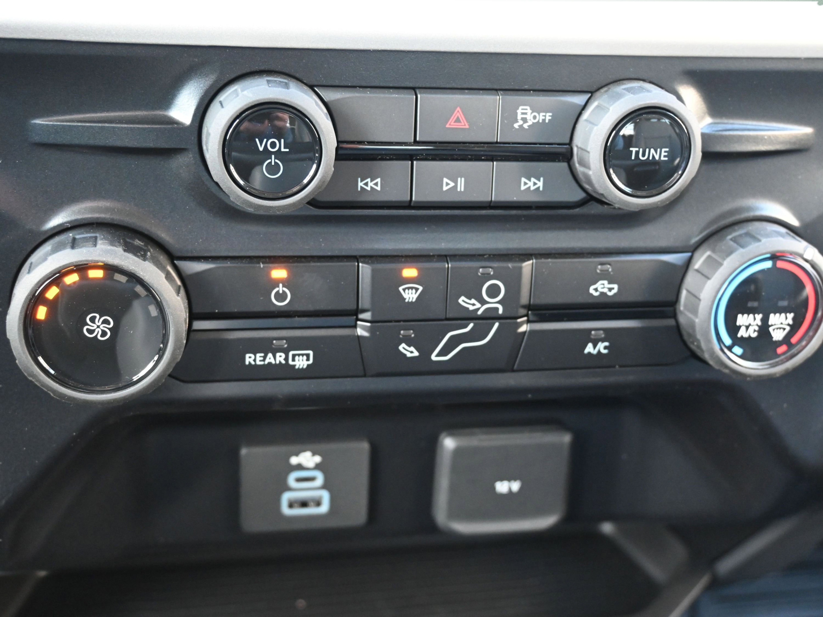 New 2026 Ford F550 2WD Crew Cab image 8