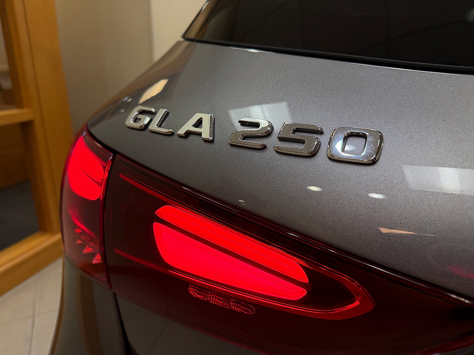 Used 2025 Mercedes-Benz GLA 250 image 28