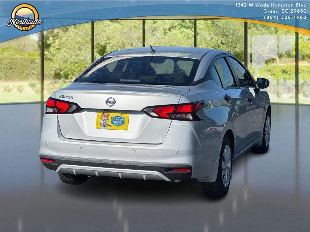 Used 2021 Nissan Versa S FWD image 5