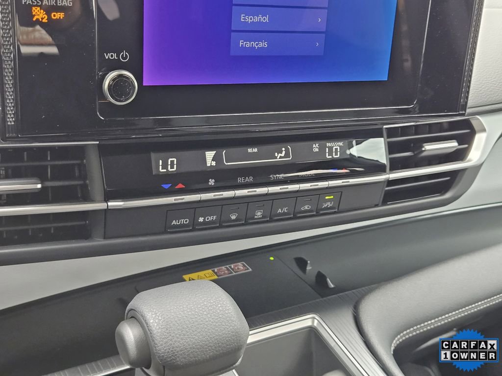 Used 2026 Toyota Sienna LE image 16