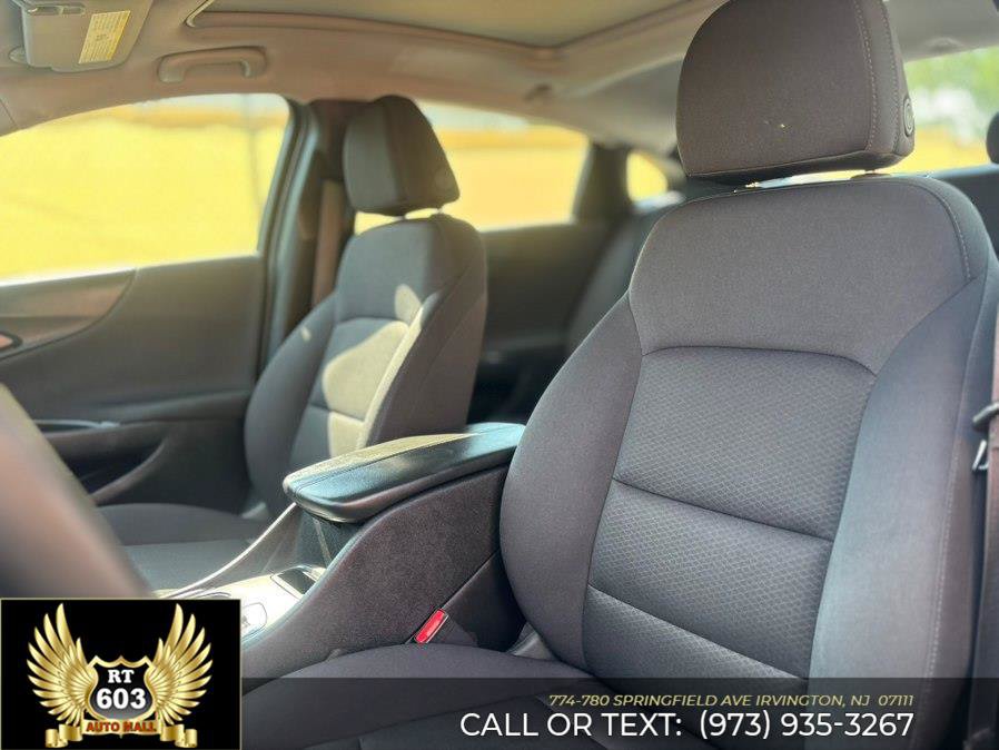 Used 2024 Chevrolet Malibu LT FWD image 14