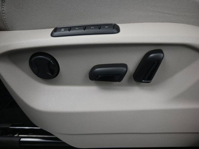 New 2026 Volkswagen Atlas SEL image 33