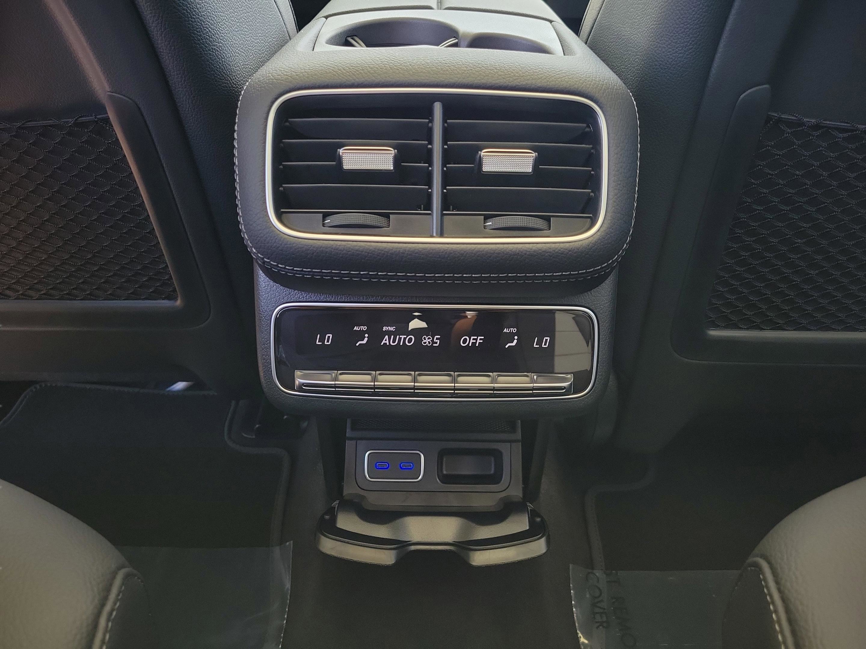 New 2026 Mercedes-Benz GLS 450 4MATIC image 11