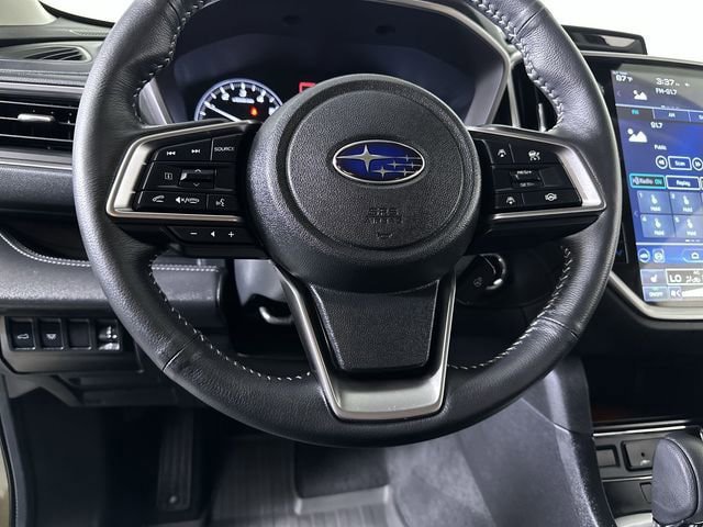 Used 2023 Subaru Ascent Limited AWD/4WD image 11