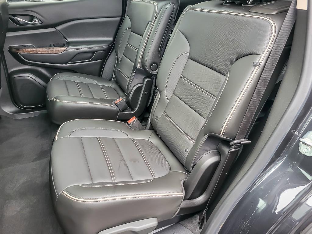 Used 2020 GMC Acadia Denali image 11