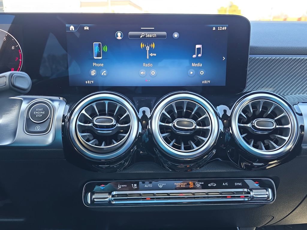 Certified 2025 Mercedes-Benz GLB 250 GLB 250 image 27