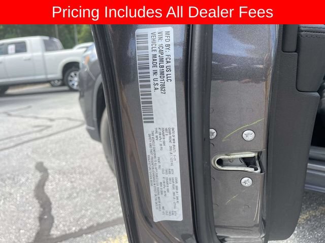 Used 2021 Jeep Cherokee Latitude Plus AWD/4WD image 34