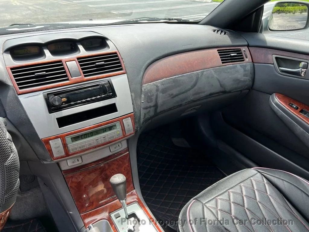 Used 2006 Toyota Solara SLE image 8