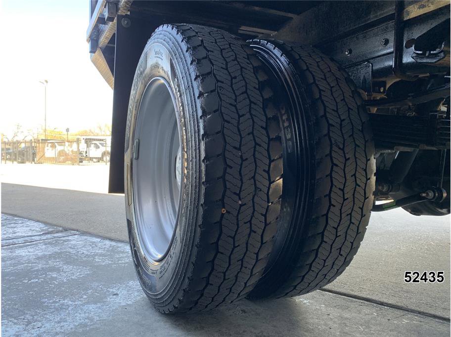 Used 2024 RAM 5500 SLT w/ Quick Order Package 2YG SLT image 21