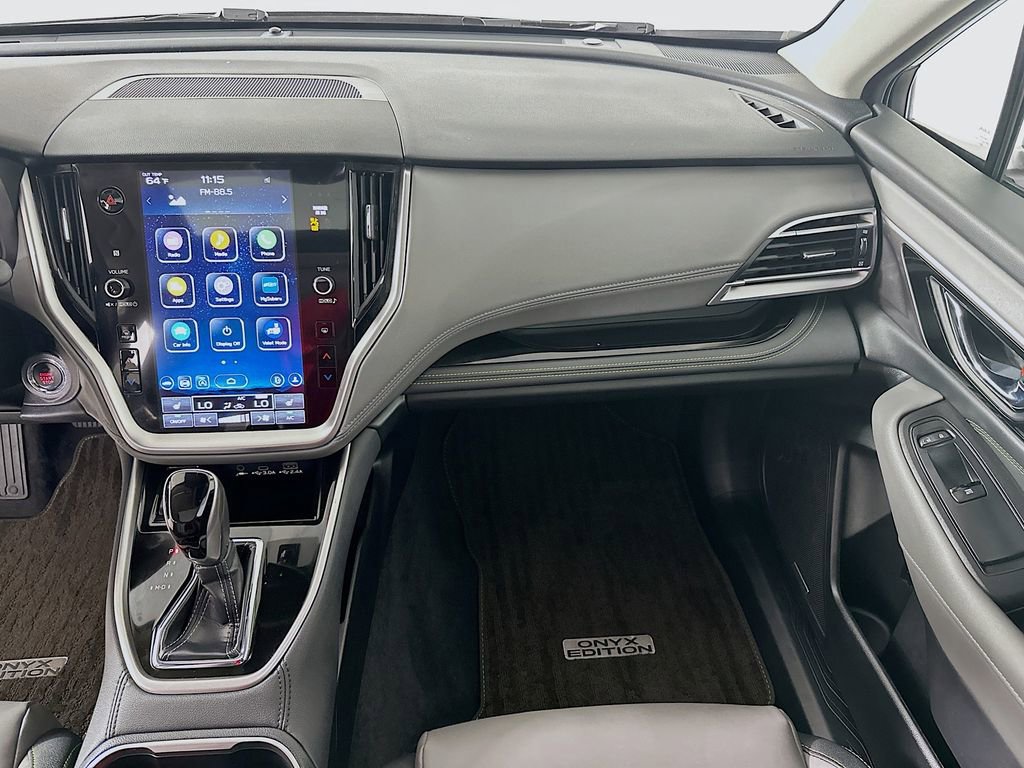 Used 2025 Subaru Outback Onyx Edition image 20