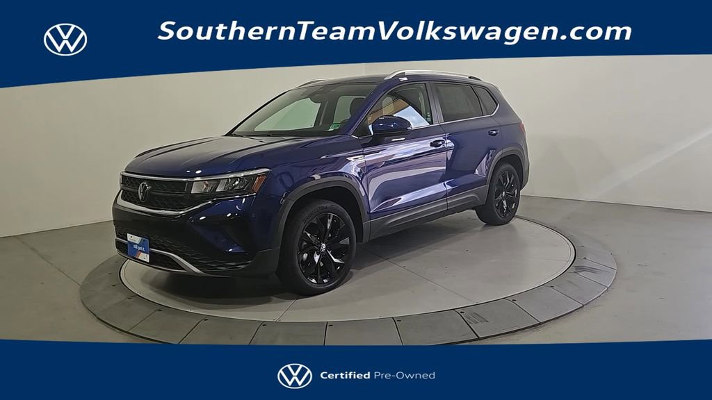 Certified 2024 Volkswagen Taos SE w/ Black Wheel Package