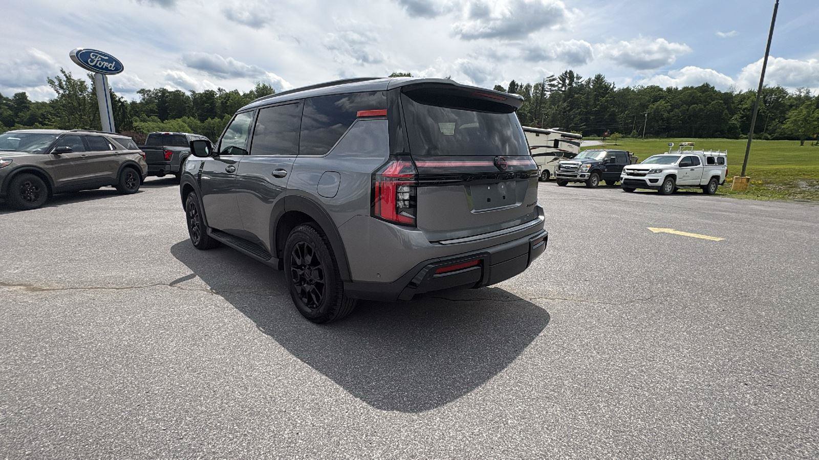 Used 2026 Nissan Armada PRO-4X AWD/4WD image 7