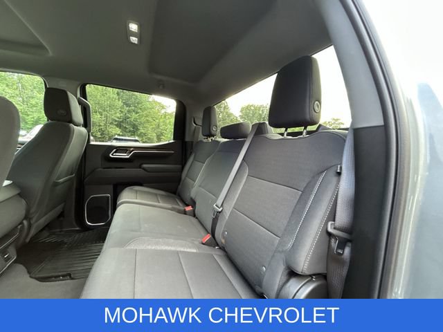 Used 2025 Chevrolet Silverado 1500 LT AWD/4WD image 25