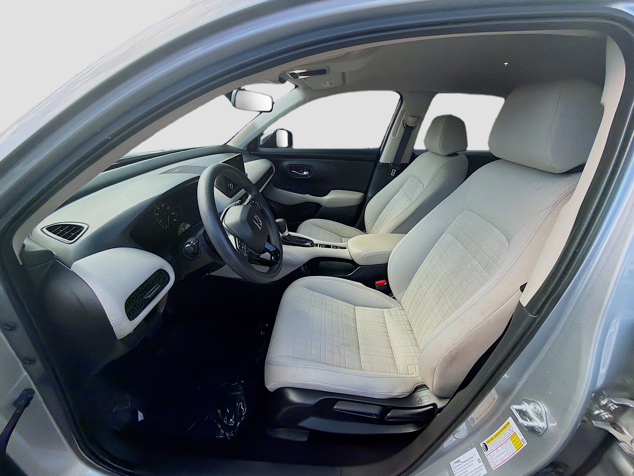 Certified 2024 Honda HR-V LX image 18