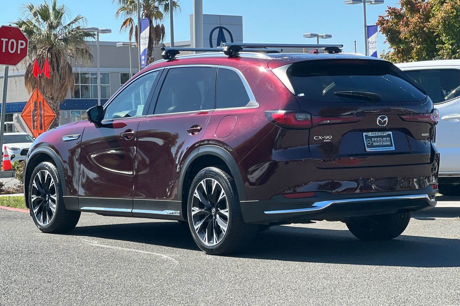 Used 2024 MAZDA CX-90 Plug-In Hybrid w/ Premium Pkg AWD/4WD image 6