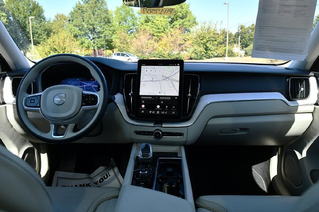 Certified 2026 Volvo XC60 B5 Ultra AWD/4WD image 22