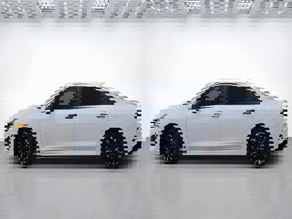 Used 2022 Kia K5 GT-Line image 3