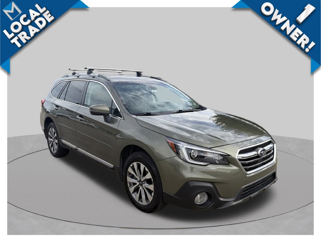 Used 2018 Subaru Outback 2.5i Touring AWD/4WD image 3