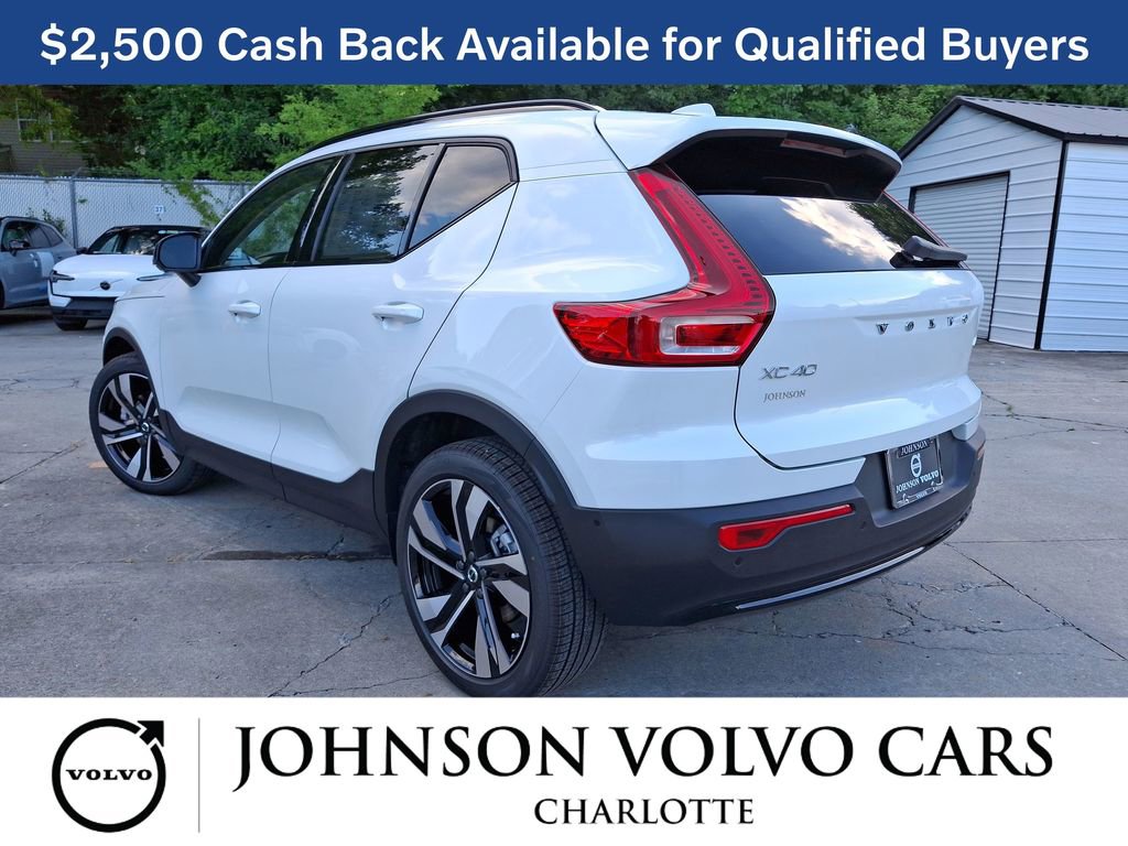 New 2026 Volvo XC40 B5 Ultra w/ Protection Package Premier image 3