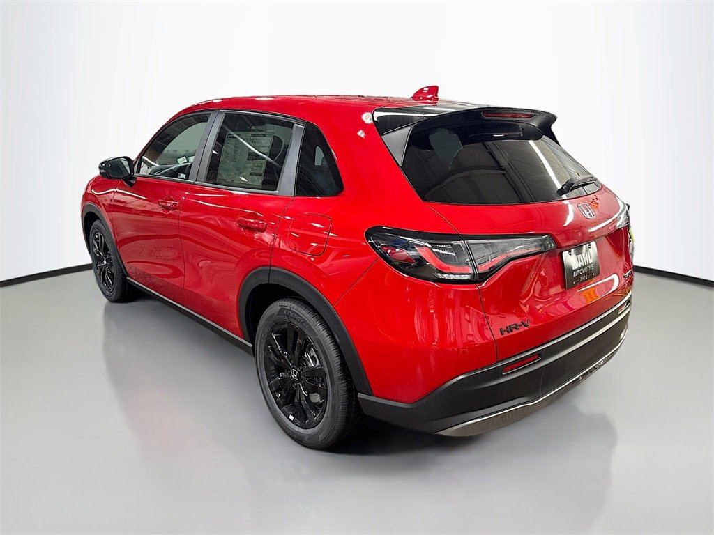 New 2026 Honda HR-V Sport image 4