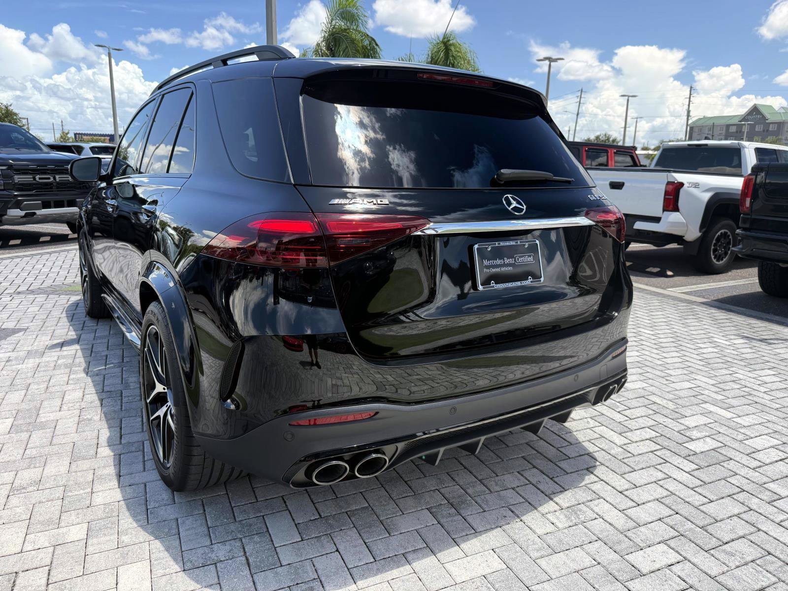 Certified 2026 Mercedes-Benz GLE 53 AMG 4MATIC image 9